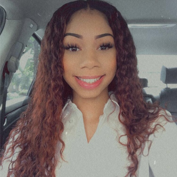 Meet your Posher, Aubrianna - Picture 2 of 2